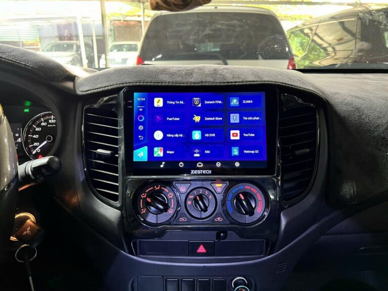 Màn Hình Android Mitsubishi Triton 2022 Lắp Đặt Tận Nơi Uy Tín