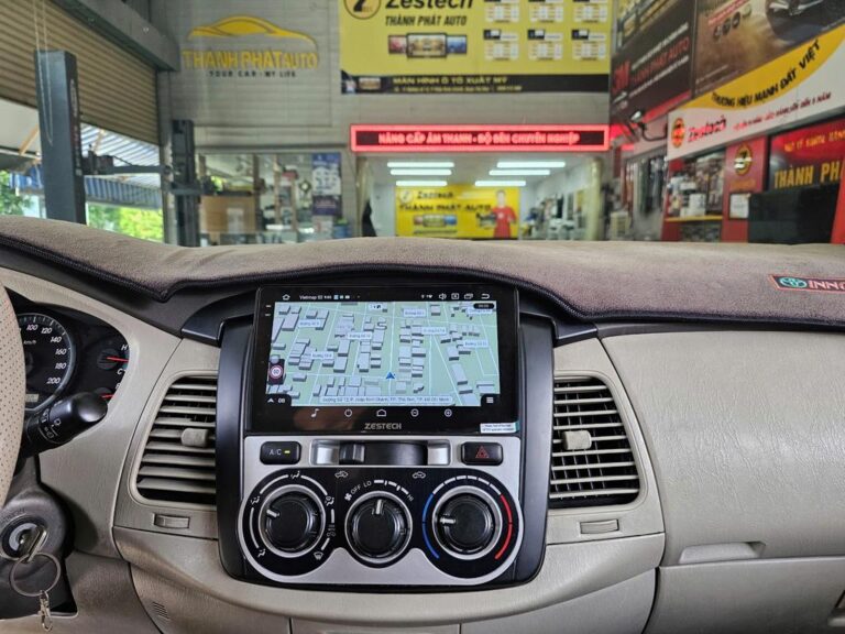 Màn Hình Android Toyota Innova 2015 Lắp Đặt Tận Nơi Uy Tín