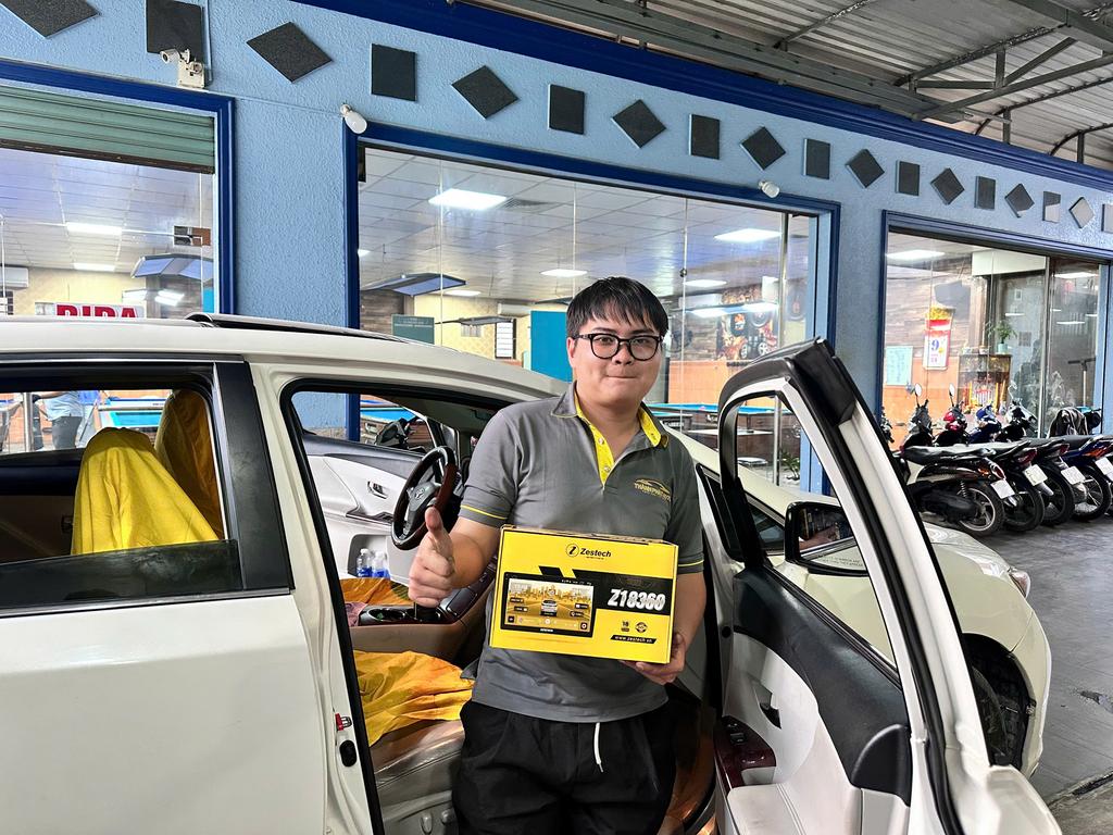 Màn Hình Android Toyota Venza 2011 Lắp Đặt Tận Nơi Uy Tín TPHCM chính hãng 3