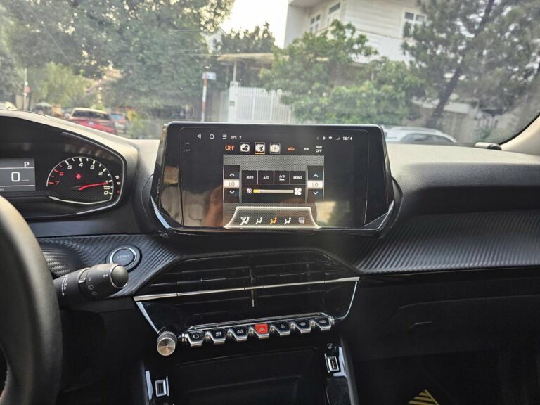 Màn Hình Peugeot 2008 2022 Cao Cấp Lắp Đặt Tận Nơi Uy Tín