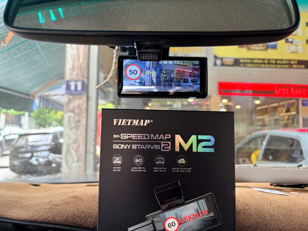 Camera Hành Trình Vietmap M2 Xe Toyota Fortuner