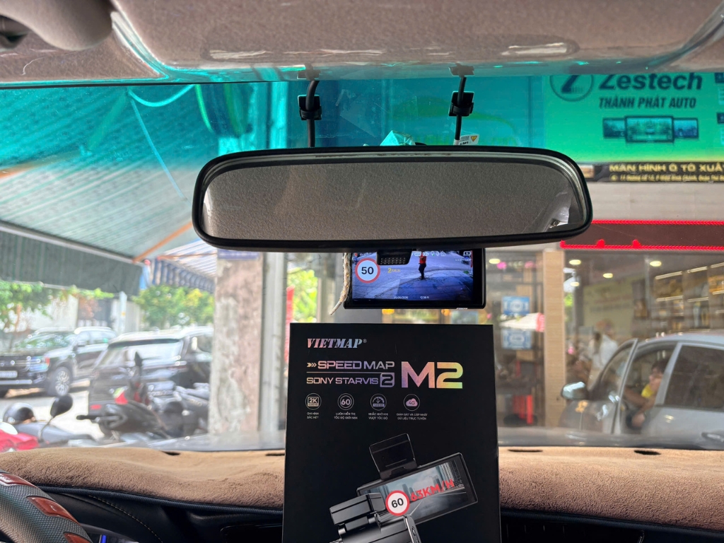 Camera Hành Trình Vietmap M2 Xe Toyota Fortuner
