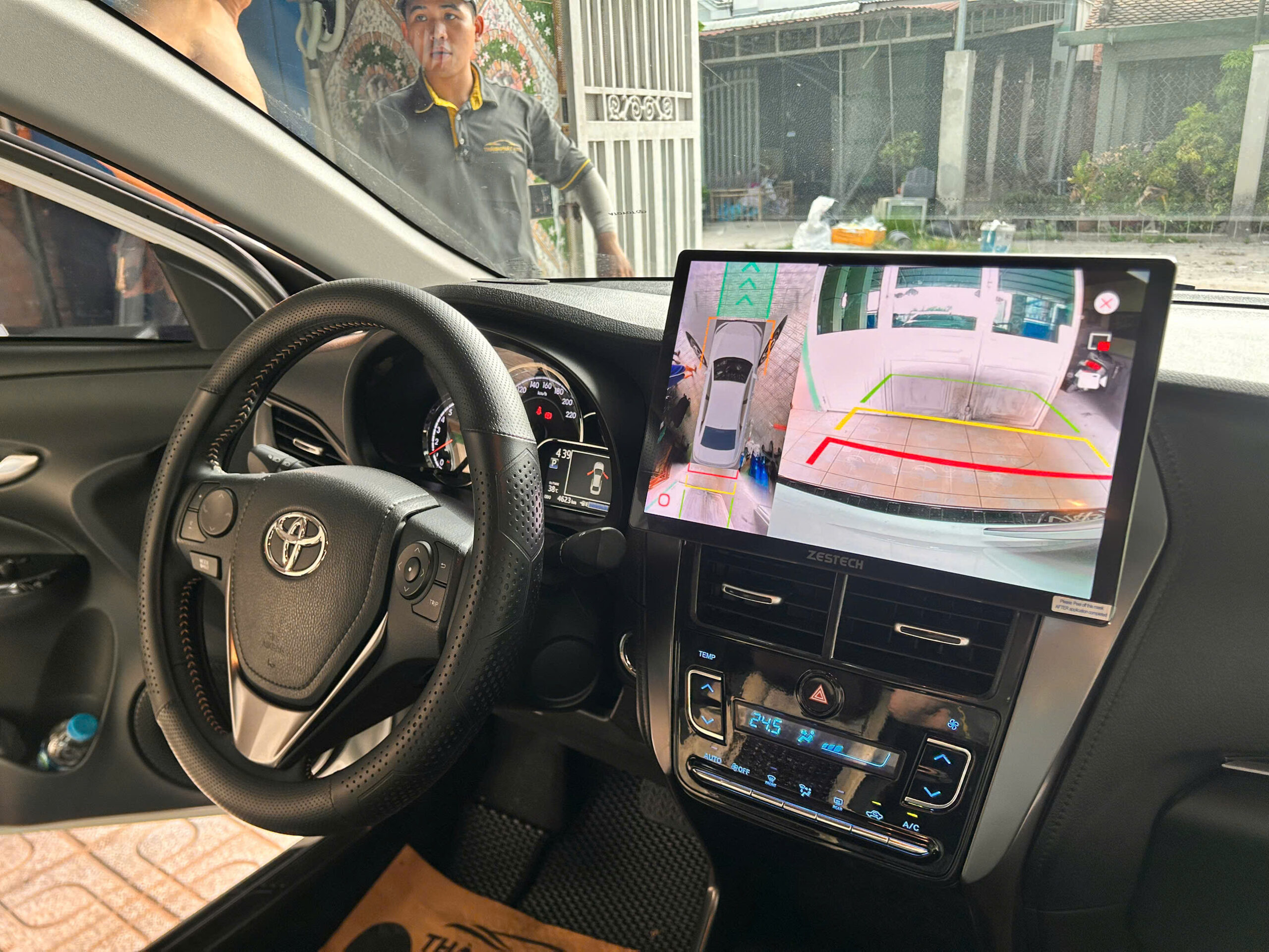 Màn Hình 13inch ADAS 360 Cho Toyota Vios