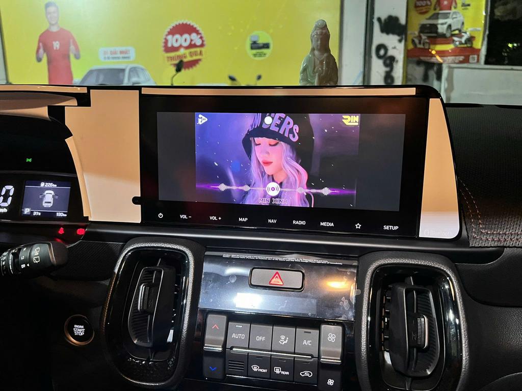 Android Box Kia Sonet 2026 Chính Hãng Zestech Lắp Đặt Tận Nơi chính hãng 2