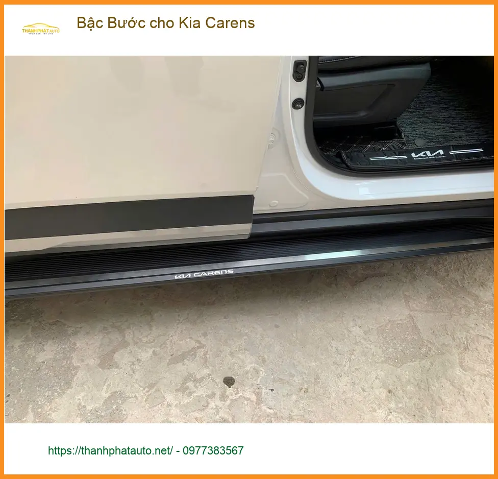 Chị Thảo gắn Bậc Bước chính hãng cho Kia Carens tại Quận 7, tiện lợi cho gia đình. ảnh thực tế 4