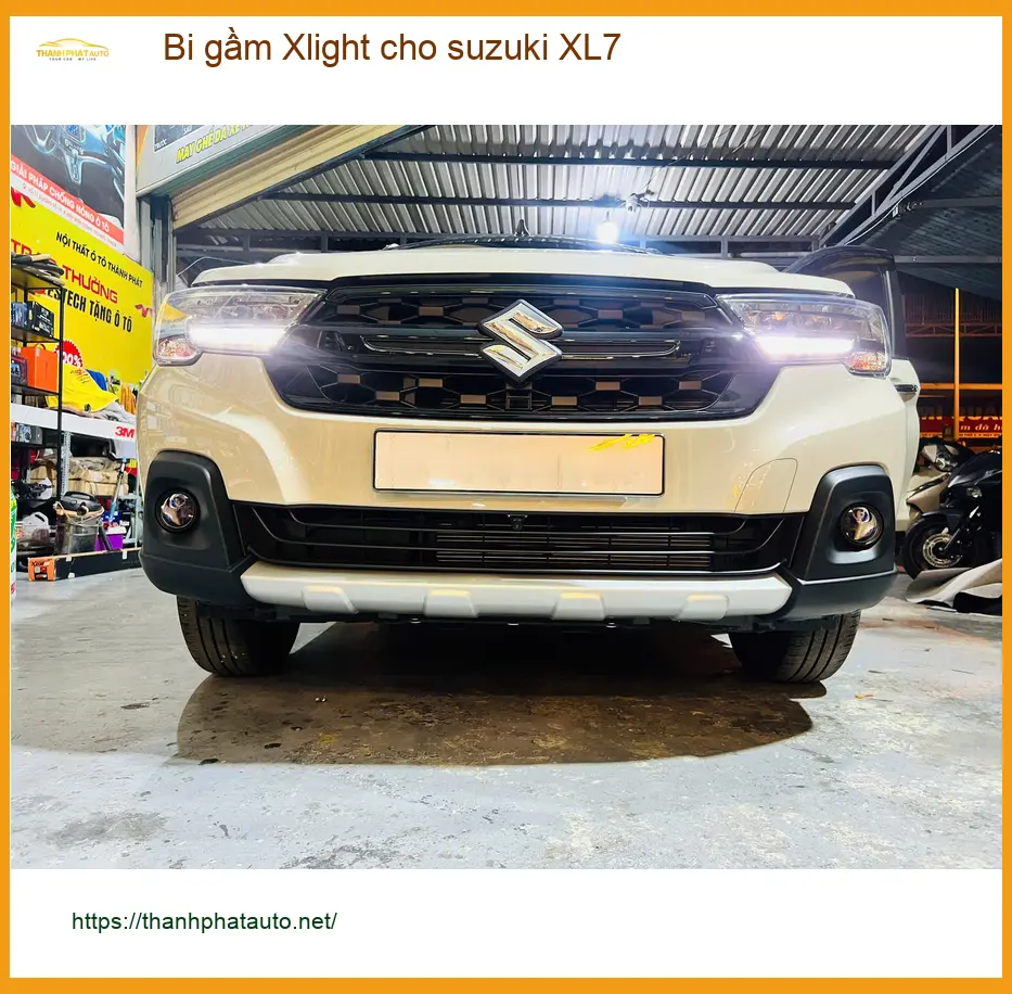Anh Tuấn nâng cấp bi gầm Xlight cho Suzuki XL7 tại Bình Thạnh, đèn zin kém