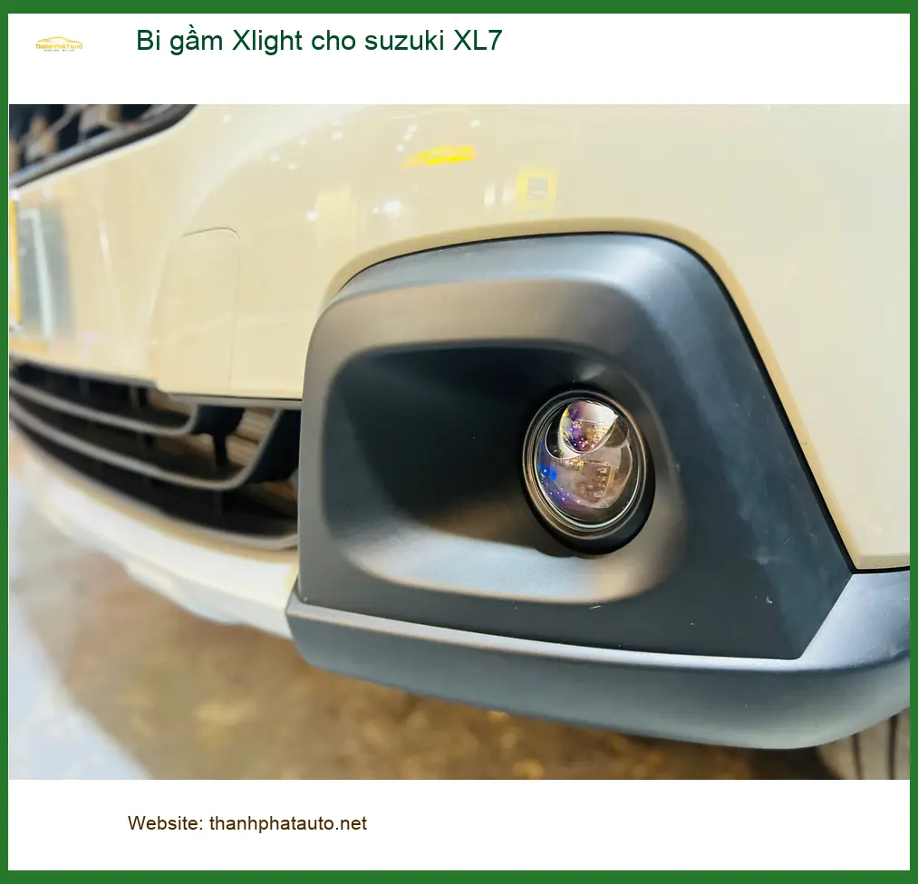 Anh Quang lắp Bi gầm Xlight cho Suzuki XL7 Quận 2 để cải thiện tầm nhìn khi trời tối ảnh thực tế 2