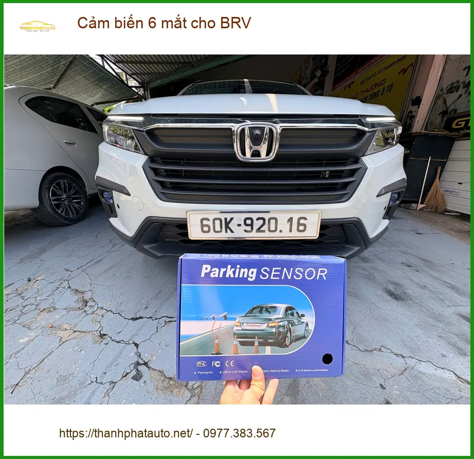 Anh Cường lắp cảm biến 6 mắt cho Honda BRV tại Quận 5 tránh va chạm khu dân cư