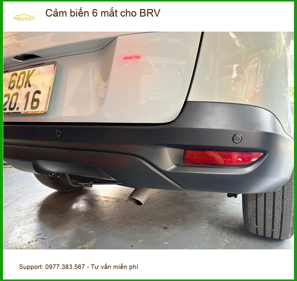 Anh Tấn lắp cảm biến 6 mắt cho BRV tại Thủ Đức để đỗ xe an toàn hơn