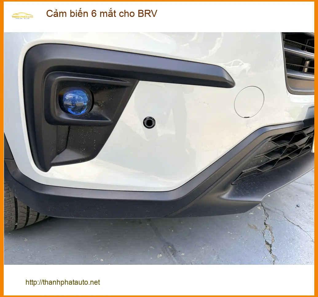Anh Cường lắp cảm biến 6 mắt cho Honda BRV tại Quận 5 tránh va chạm khu dân cư ảnh thực tế 2
