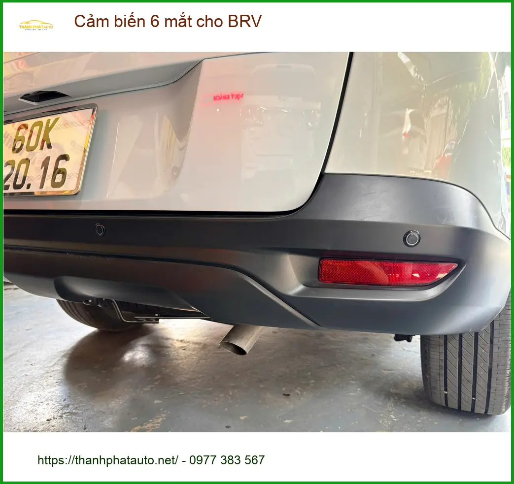 Anh Cường lắp cảm biến 6 mắt cho Honda BRV tại Quận 5 tránh va chạm khu dân cư ảnh thực tế 3