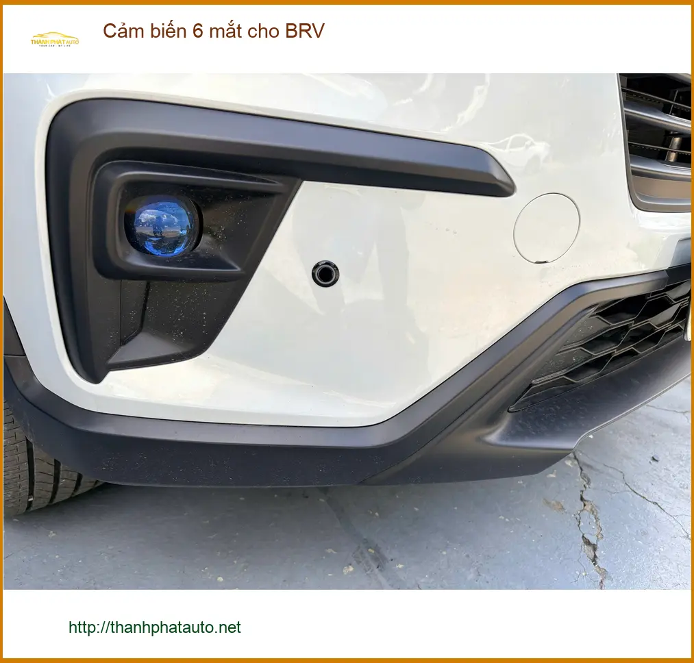 Anh Tấn lắp cảm biến 6 mắt cho BRV tại Thủ Đức để đỗ xe an toàn hơn ảnh thực tế 3