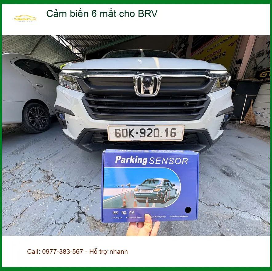 Anh Phong lắp cảm biến 6 mắt cho BRV tại Quận 9 để lùi xe an toàn hơn