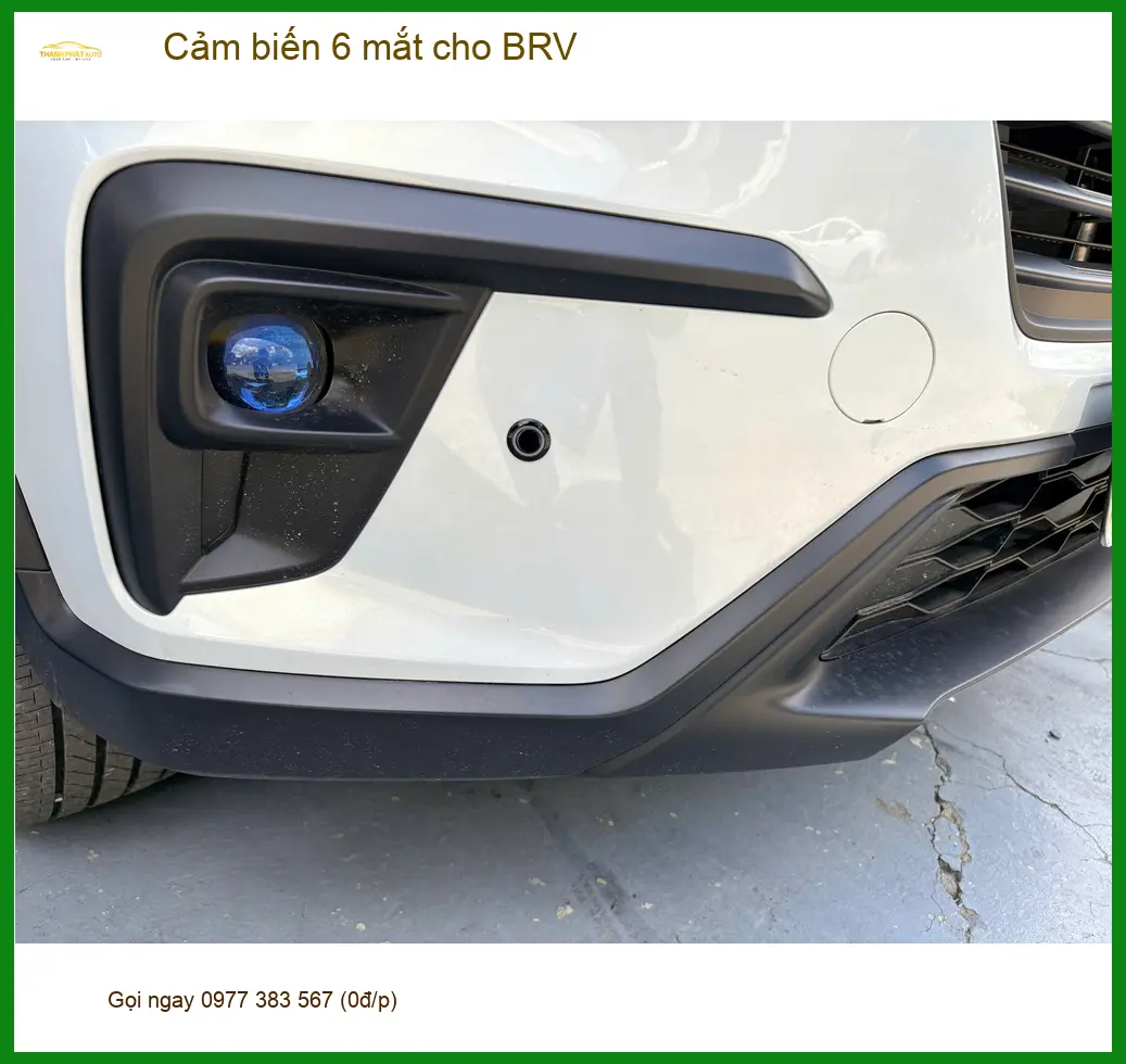Anh Quang lắp cảm biến 6 mắt cho Honda BRV tại Quận 12 để lùi đỗ xe dễ dàng hơn