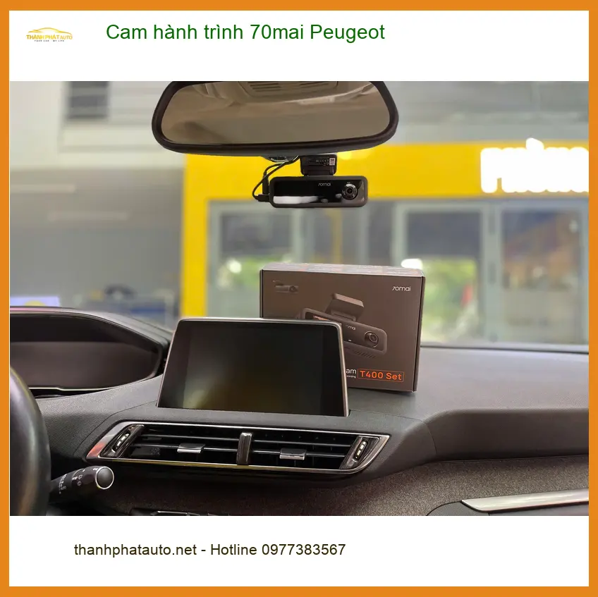 Chị Vân lắp cam hành trình 70mai cho Peugeot 3008 tại Quận 2