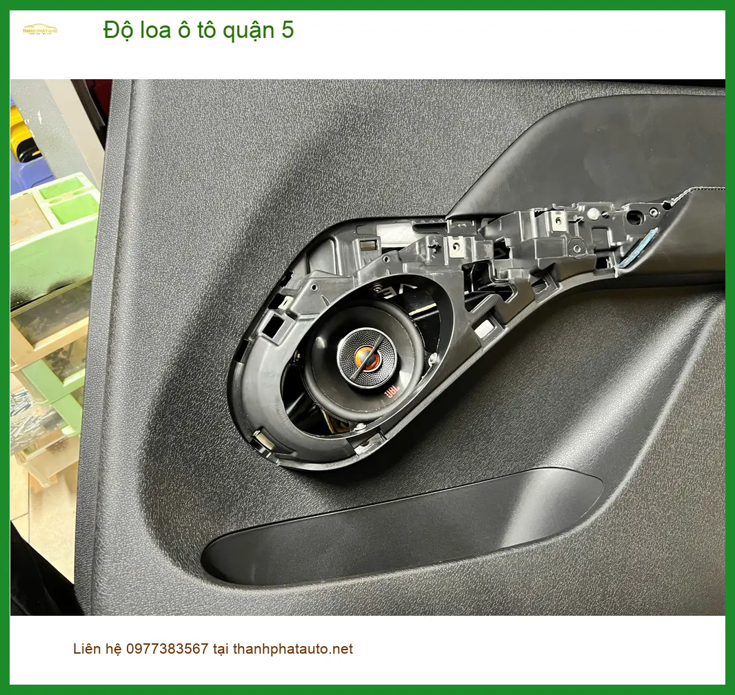 Trung Tâm Nâng Cấp Độ Loa Ô Tô Chất Lượng Tại Quận 5 - Nâng Cấp Chính Hãng ảnh thực tế 2