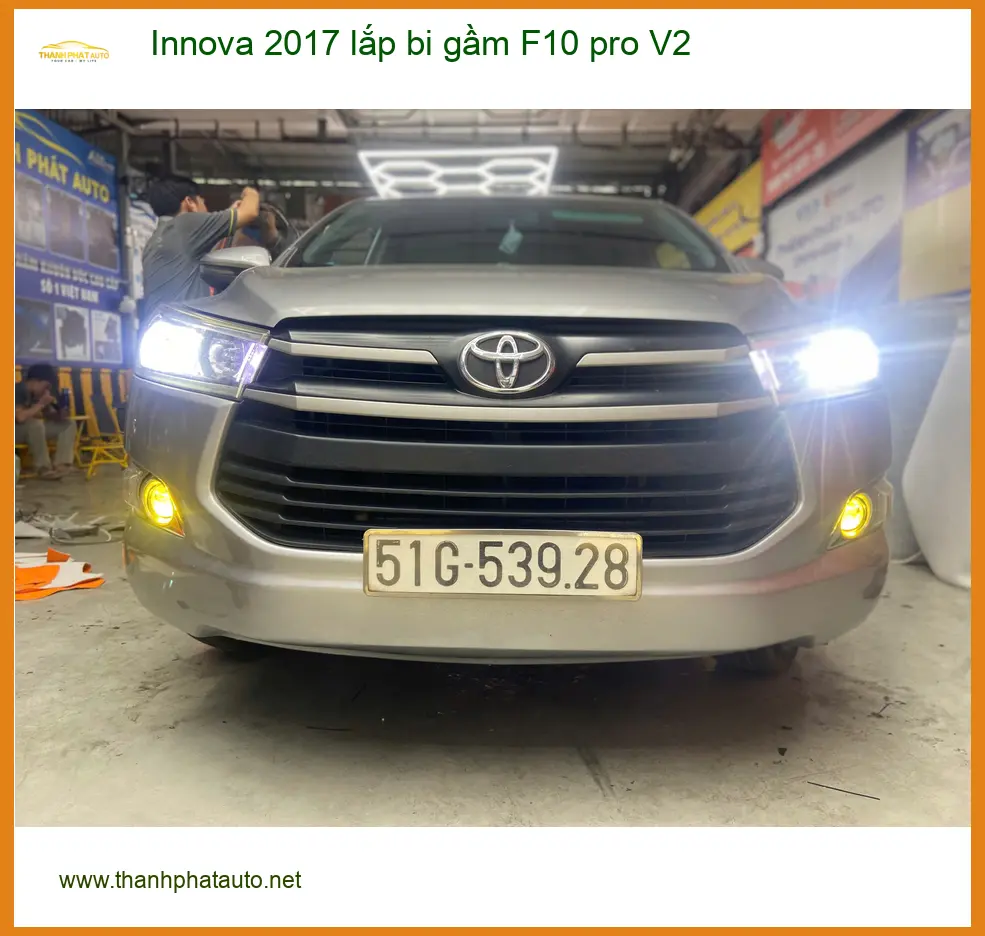 Anh Tấn lắp bi gầm F10 pro V2 cho Innova 2017 tại Quận 3 vì đèn zin yếu khi đi đêm ảnh thực tế 2