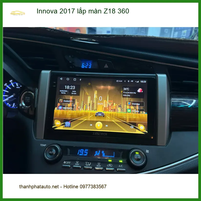 Chị Hằng lắp màn hình Z18 360 cho Innova 2017 tại Quận 9 để quan sát tốt hơn ảnh thực tế 5