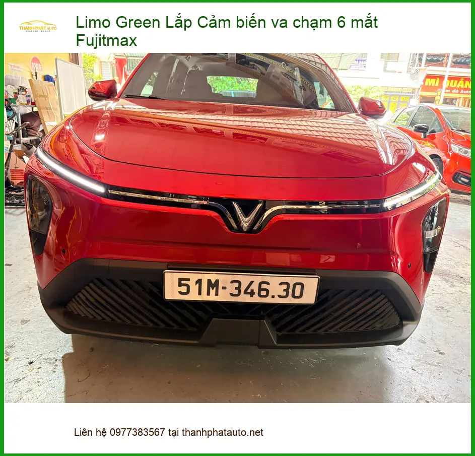 Chị Thảo lắp cảm biến va chạm 6 mắt Fujitmax cho Hyundai Santa Fe tại Quận 9 ảnh thực tế 2