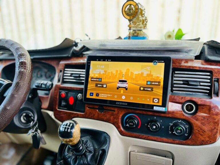 Màn Hình Android Ford Transit 2021 Lắp Đặt Tận Nơi Uy Tín Chuyên Nghiệp