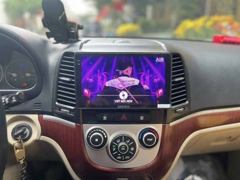 Màn Hình Android Hyundai Santafe 2007 Lắp Đặt Tận Nơi Uy Tín