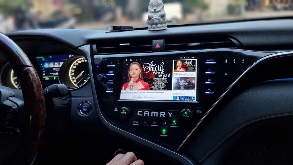 Màn Hình Toyota Camry 2020 Lắp Đặt Tận Nơi Uy Tín Tại TPHCM chính hãng 5