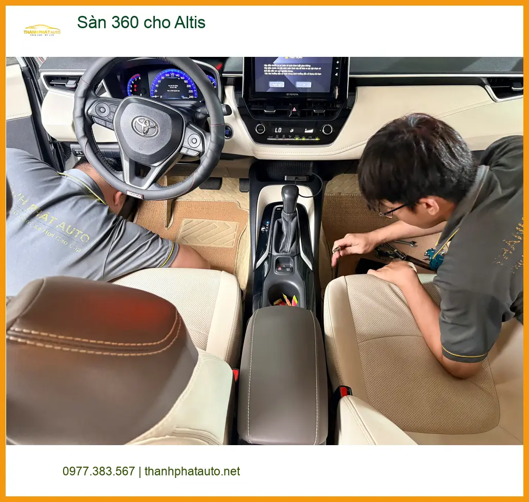 Chị Ngân lắp Sàn 360 cho Toyota Altis tại Bình Chánh để giữ nội thất xe luôn sạch sẽ ảnh thực tế 3
