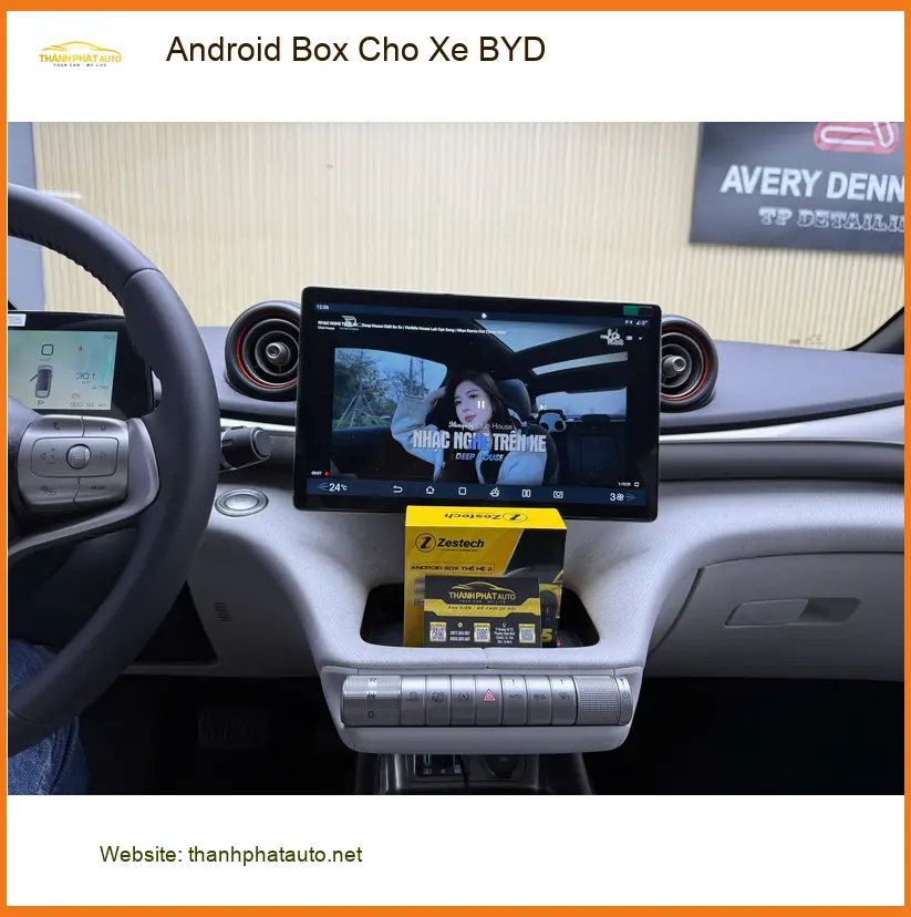 Chị Thảo nâng cấp Android Box cho BYD Atto 3 tại Quận Thủ Đức ảnh thực tế 4