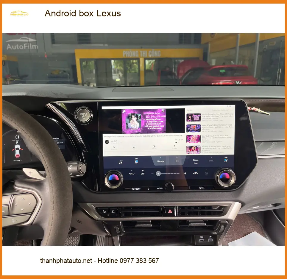 Chị Thảo nâng cấp Android Box cho Lexus RX350 tại Bình Chánh để xem YouTube, dẫn đường tiện lợi ảnh thực tế 4