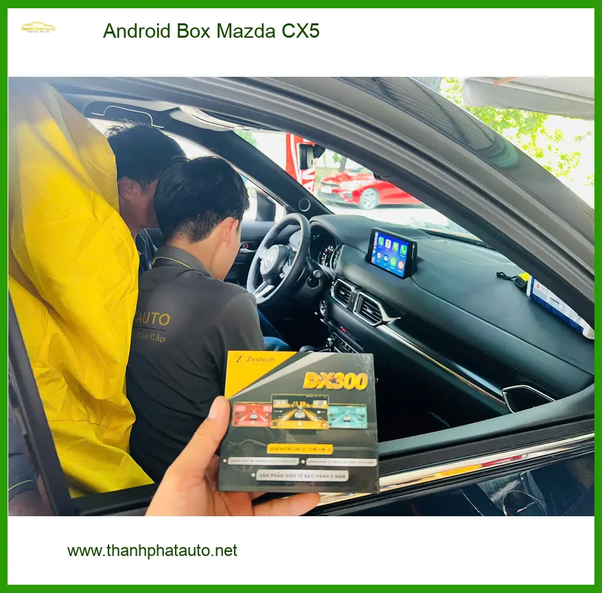 Anh Hưng lắp Android Box cho Mazda CX5 tại Quận 9 để tiện đi làm hàng ngày ảnh thực tế 2