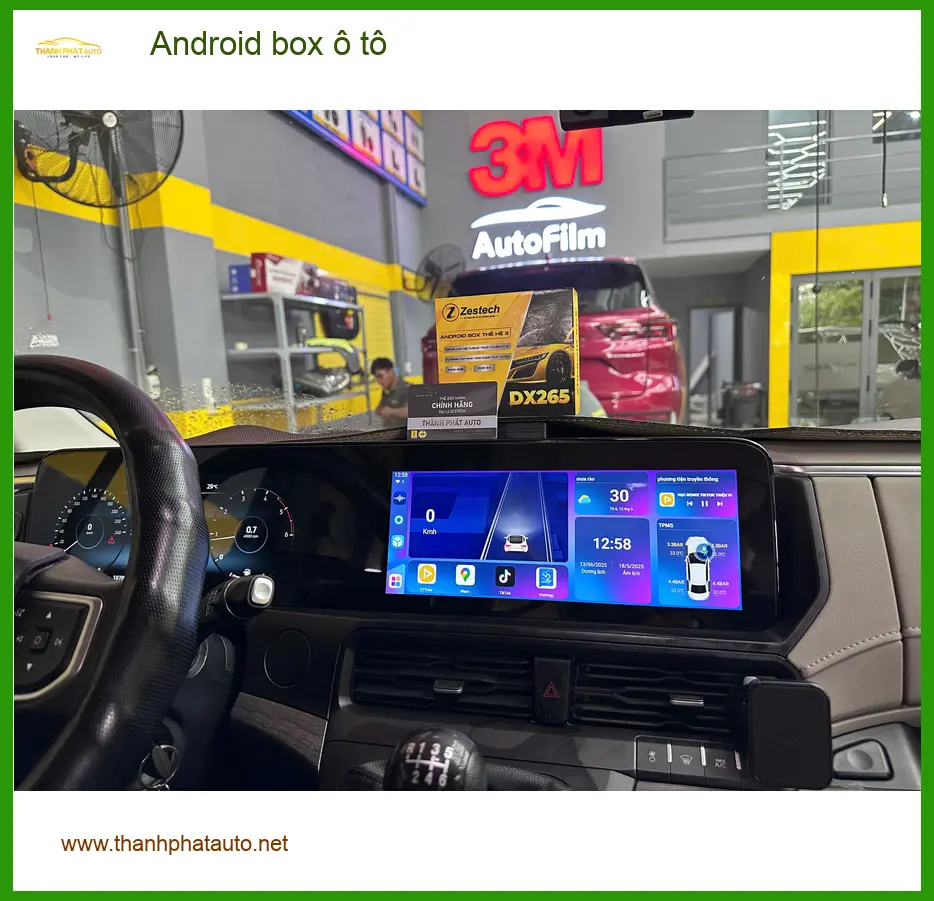 Chị Mai lắp Android box ô tô Toyota Yaris để nâng cấp giải trí tại Quận 2