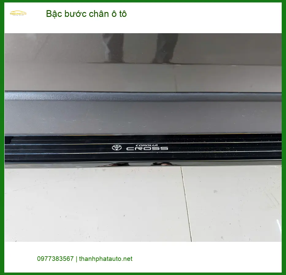 Anh Minh lắp Bậc bước chân ô tô Hyundai Tucson tại Quận 2, tiện gia đình. ảnh thực tế 2