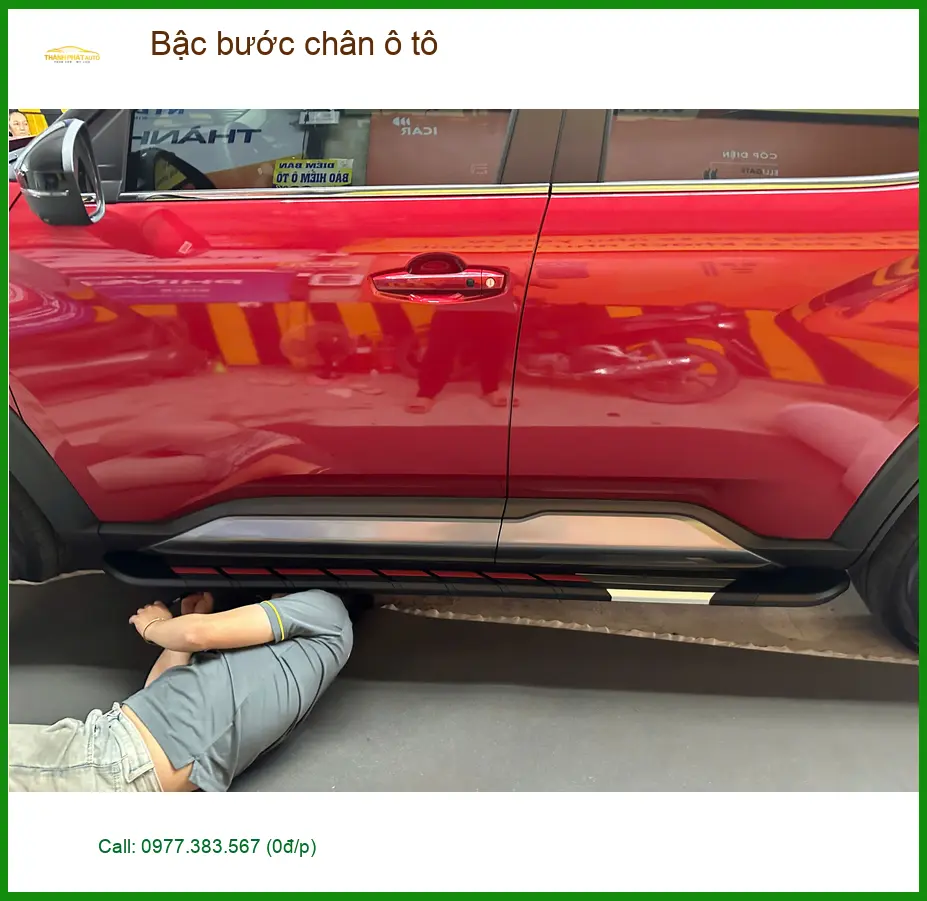 Chị Mai Khanh lắp bậc bước chân ô tô cho Kia Carnival tại Quận 11 ảnh thực tế 5
