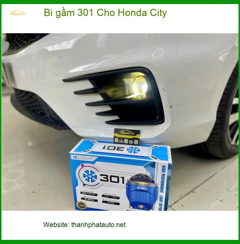Anh Khải độ bi gầm 301 cho Honda City Quận 1 vì đèn zin mờ khi lái đêm