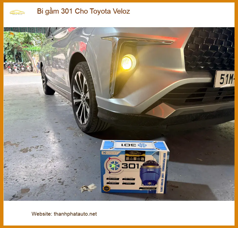 Chú Quang độ bi gầm 301 cho Toyota Veloz Gò Vấp để an tâm đi đường mưa. ảnh thực tế 2