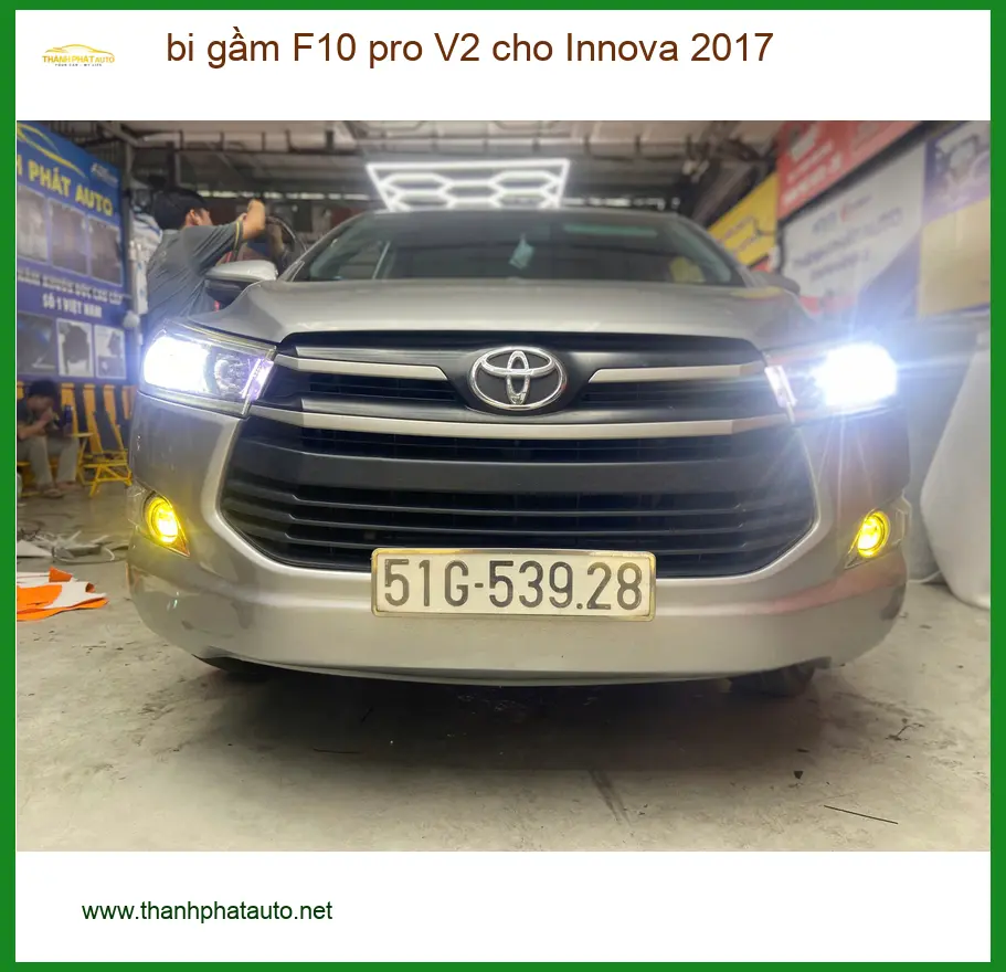 Anh Trường lắp bi gầm F10 pro V2 cho Innova 2017 tại Quận 6 cải thiện tầm nhìn ảnh thực tế 3