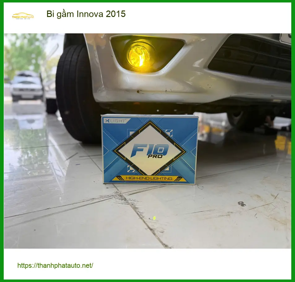 Chú Quang độ bi gầm Toyota Innova 2015 vì đèn zin không đủ sáng tại Gò Vấp