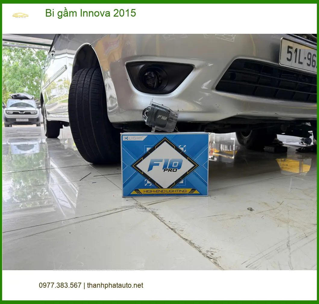 Anh Khôi lắp bi gầm cho Innova 2015 tại Quận 8 vì đèn zin yếu, khó đi đêm ảnh thực tế 2
