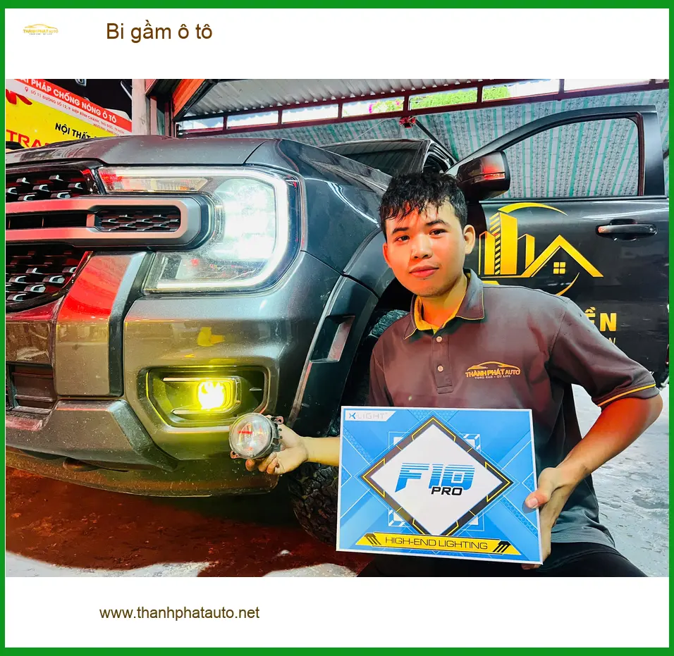 Anh Minh lắp Bi gầm ô tô cho Hyundai SantaFe tại Quận 9 vì đèn zin yếu khi đi đường trường ảnh thực tế 3