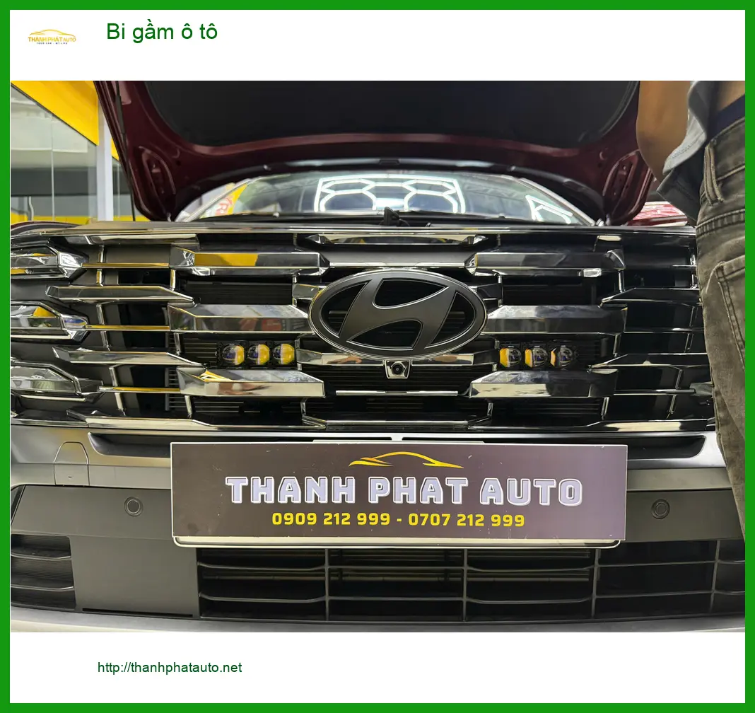 Anh Khải độ bi gầm ô tô cho Hyundai Santa Fe tại Quận 2