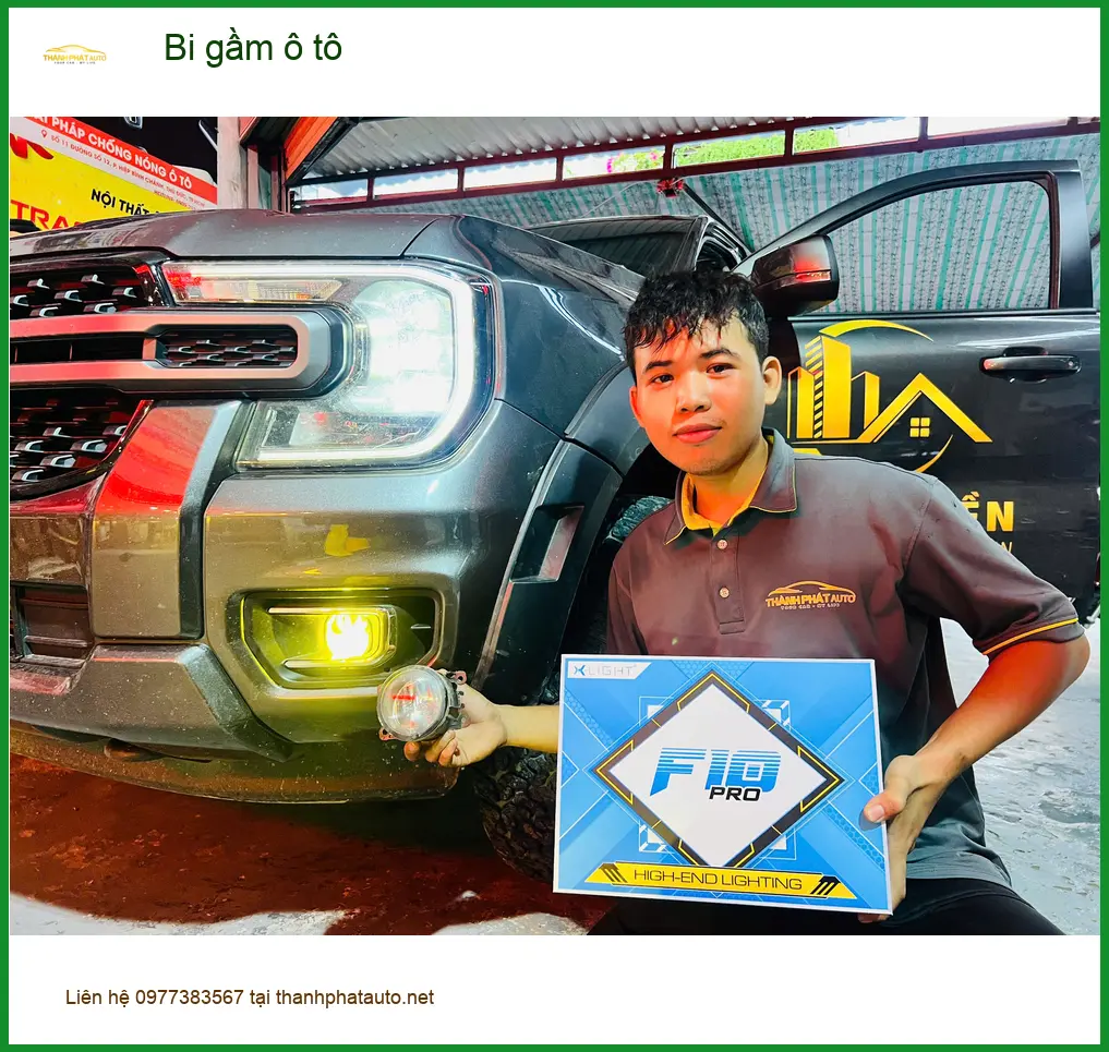 Chị Phúc An độ bi gầm ô tô cho Kia Carnival tại Quận 10 vì đèn zin không đủ sáng ảnh thực tế 2