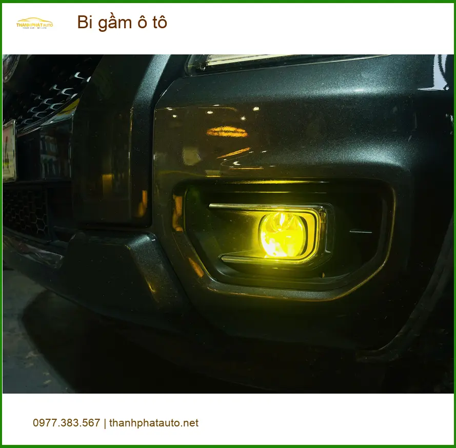 Chú Minh độ bi gầm ô tô Hyundai Kona tại Quận 3 cải thiện tầm nhìn ban đêm