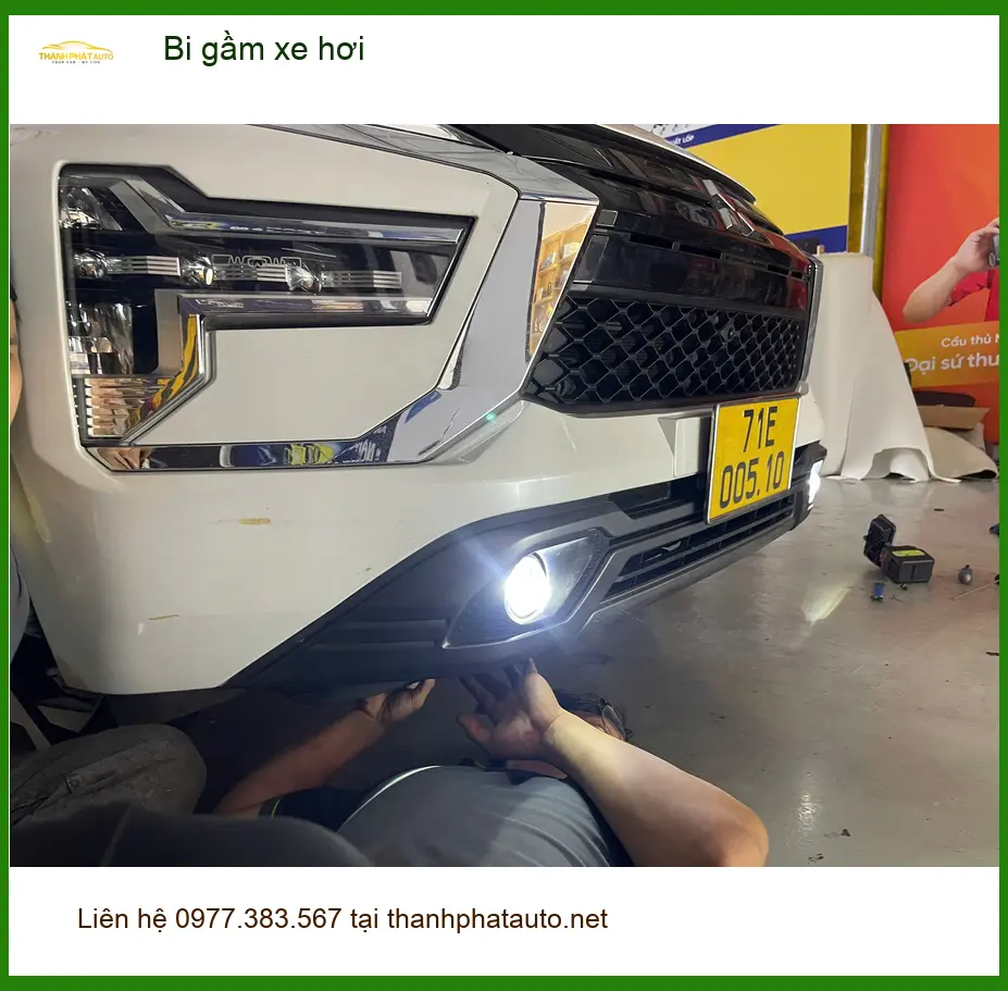 Anh Khang độ bi gầm xe Hyundai Accent tại Quận 12 để đi đêm an toàn