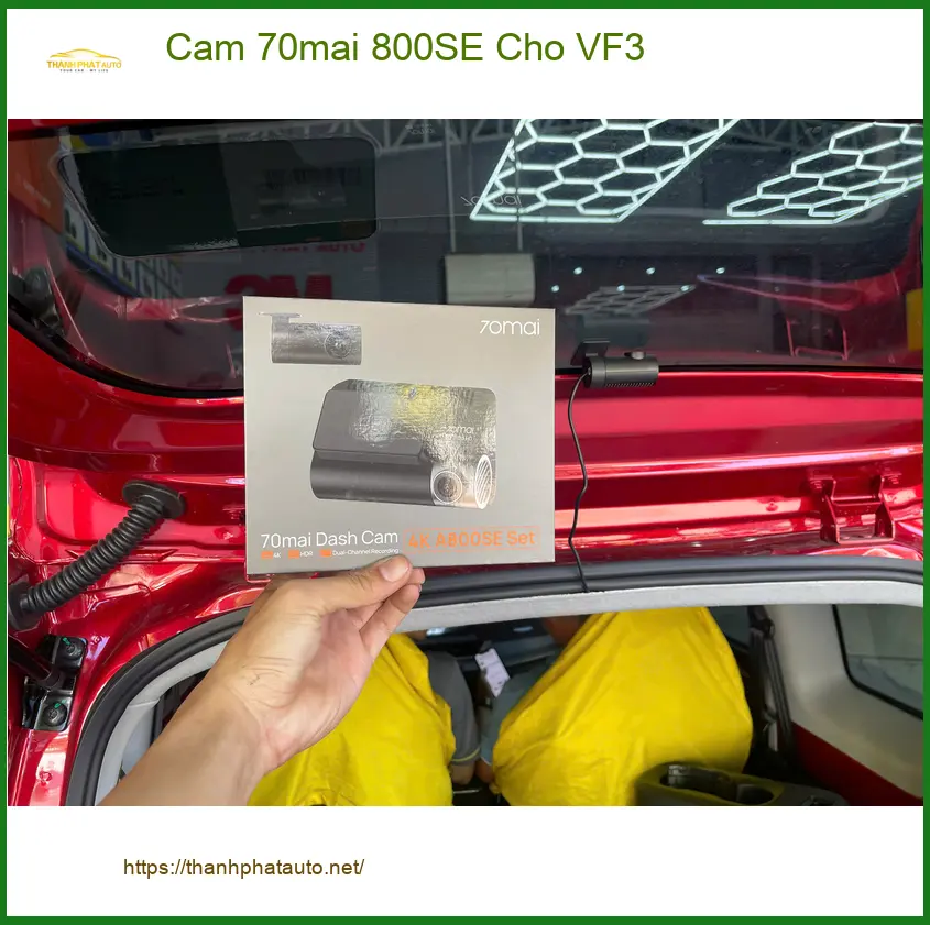 Anh Phát lắp Cam 70mai 800SE cho VinFast VF3 để an tâm khi di chuyển tại Quận Bình Tân