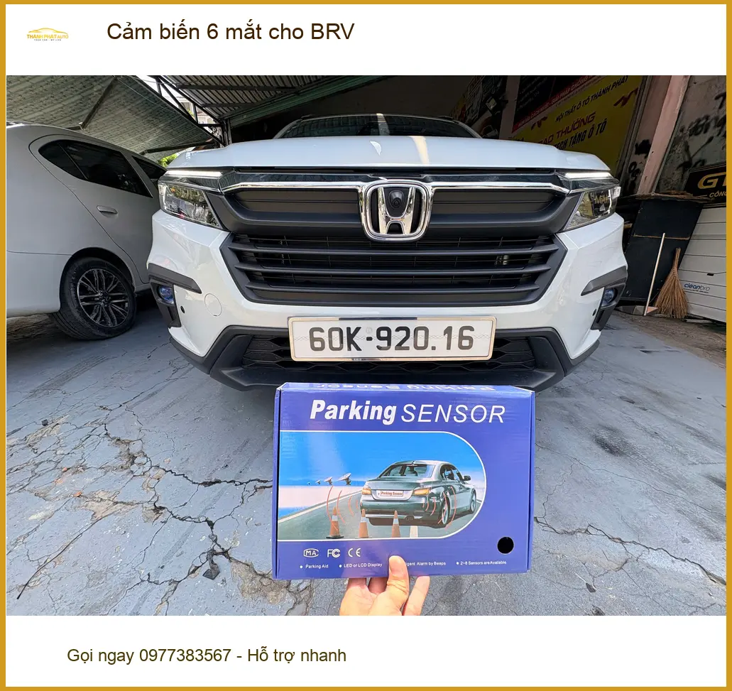Cô Bích lắp cảm biến 6 mắt cho Honda BRV tại Quận 4 vì lo va chạm khi lùi xe ảnh thực tế 2