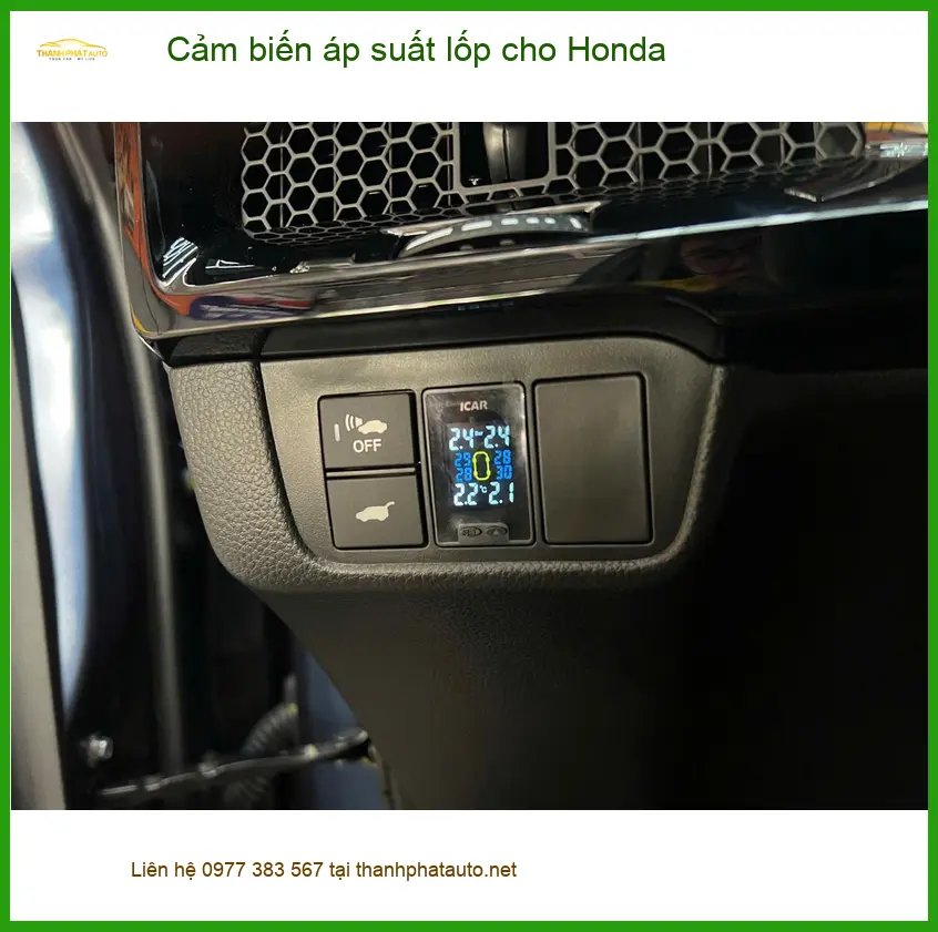 Anh Cảnh lắp cảm biến áp suất lốp cho Honda CR-V ở Quận 9, bảo vệ lốp xe