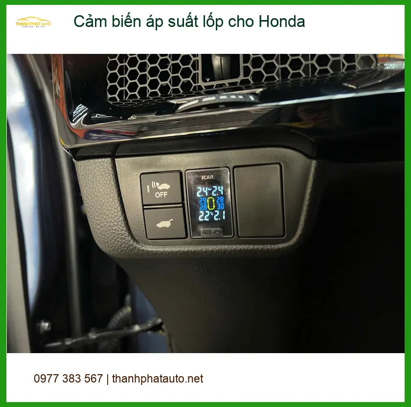 Anh Quang lắp cảm biến áp suất lốp cho Honda Civic tại Thủ Đức để tránh sự cố lốp trên đường ảnh thực tế 5