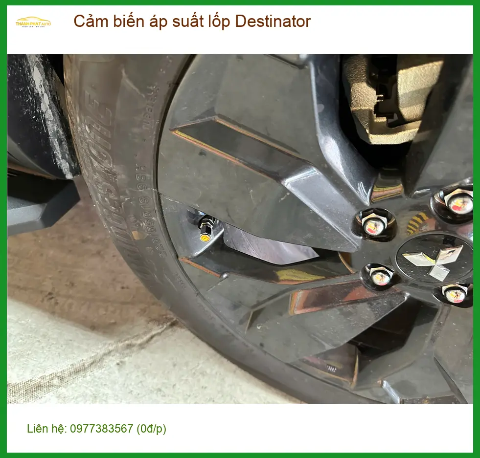 Anh Phi lắp cảm biến áp suất lốp Destinator Kia Sorento ở Quận Phú Nhuận ảnh thực tế 2