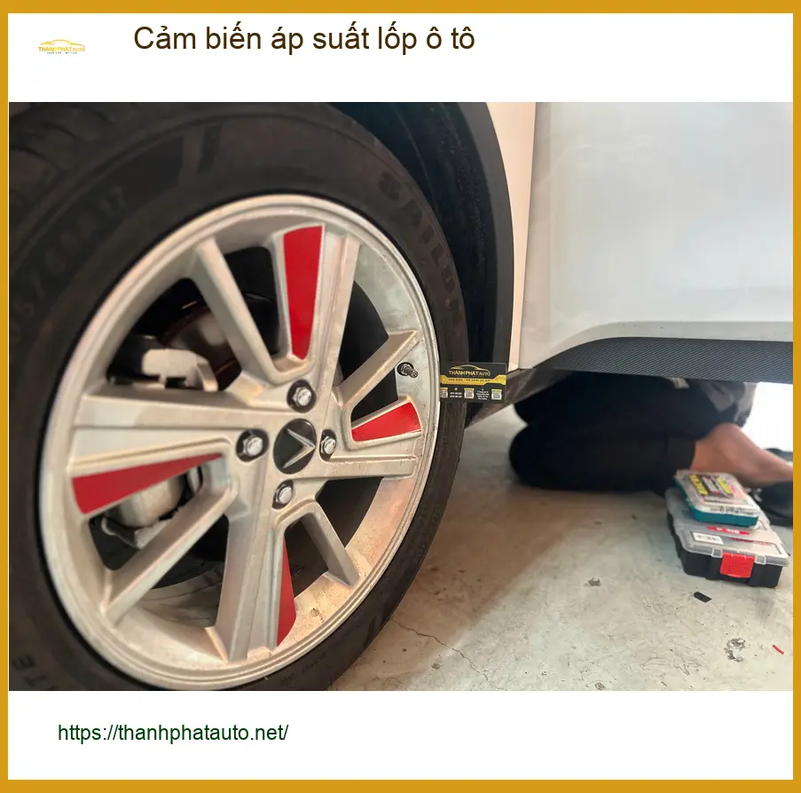 Chị Mai lắp cảm biến áp suất lốp Hyundai Accent an toàn hơn tại Quận 9 ảnh thực tế 2