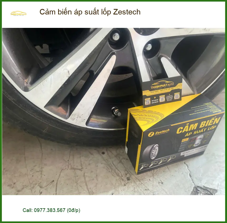 Anh Đạt lắp cảm biến áp suất lốp Zestech cho Honda HR-V tại Quận 12 ảnh thực tế 2